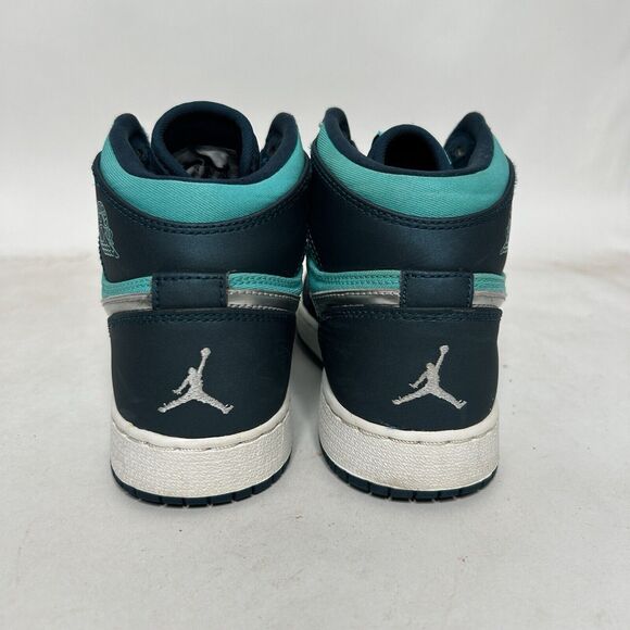 Nike Shoes Air Jordan 1 Retro High GG “Hyper Jade” 2024 - Picture 5 of 8